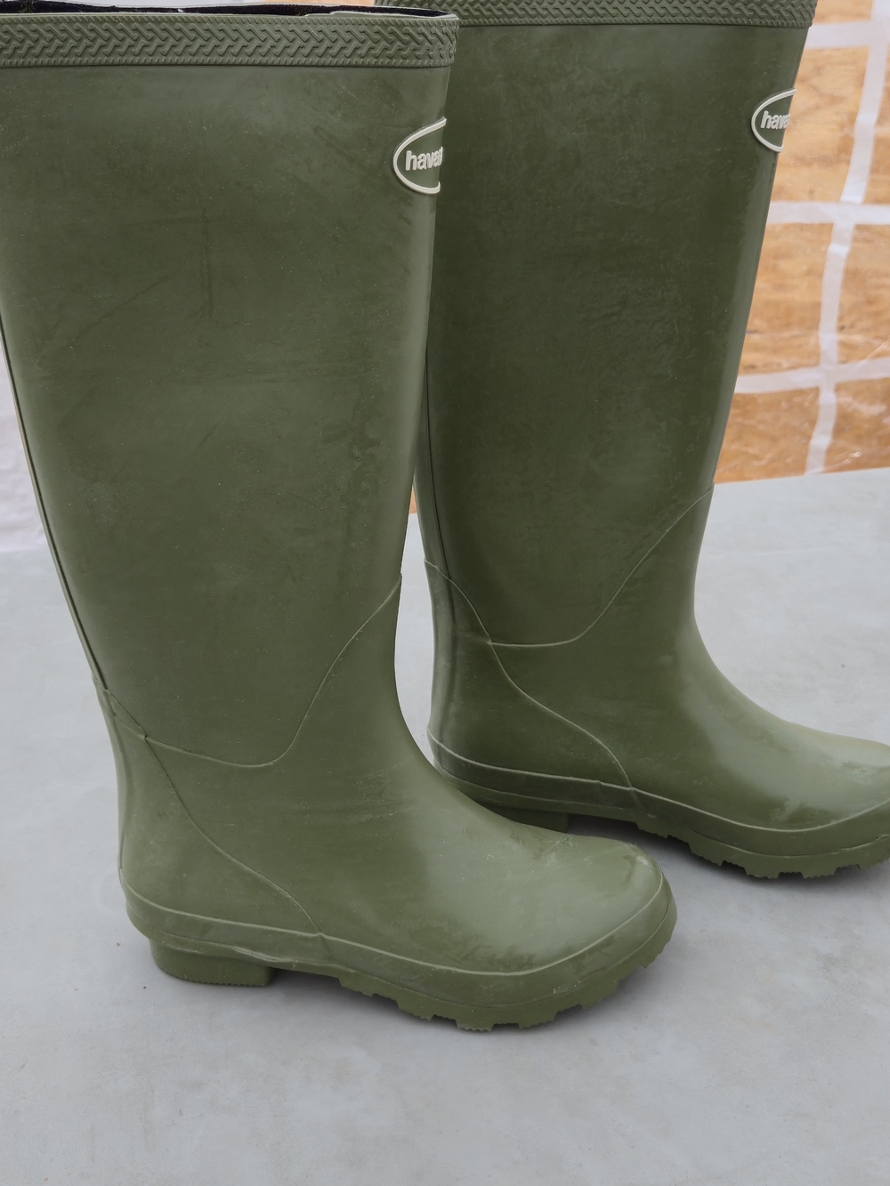 Havaianas Women's Olive Green Rubber Rain Boots
